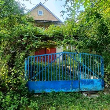Дача в Глинську біля озера