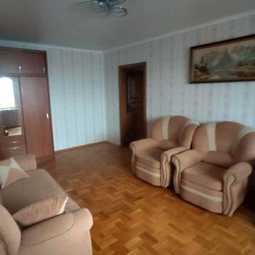 Чорнобильська вул., 24/26