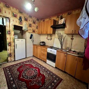 Сдам 3-х комнатную квартиру с раздельными комнатами, можно с животными)