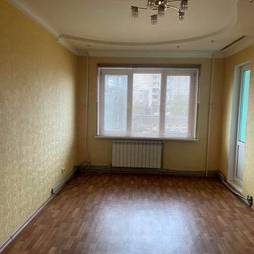 Продаж 3 кімнатної квартири з індивідуальним газовим опаленням