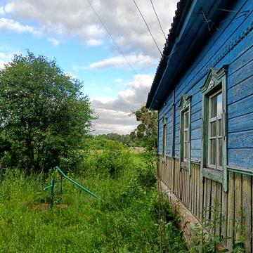 Будинок у мальовничому селі біля Десни, лісів та озер