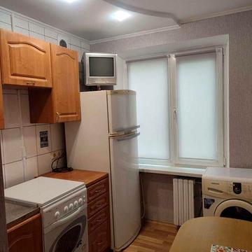 Продам 1 комнатную малосемейку на ж/м Солнечный