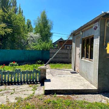 Будинок біля Вінниці,