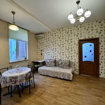 Сдам квартиру 50 м2  центр Григория Сковороды 53