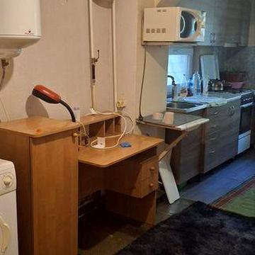 Сдаю 1к/кв ул.Николаевская  1/5,40/17/18, мебель,техника ,4500