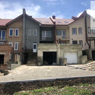 Продаж 3 поверхового таунхауса у с. Смиківці