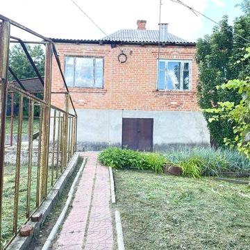 Продам будинок в Люботині.