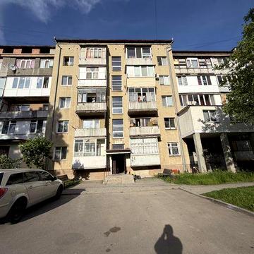 Терміново продається найдешевша 1к квартира по вул Мазепи біля міського озера і парку Ідеальний варіант для здачі в оренди