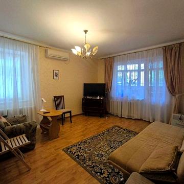 Продам 3-х кімн. квартиру на Армійській парк Перемоги