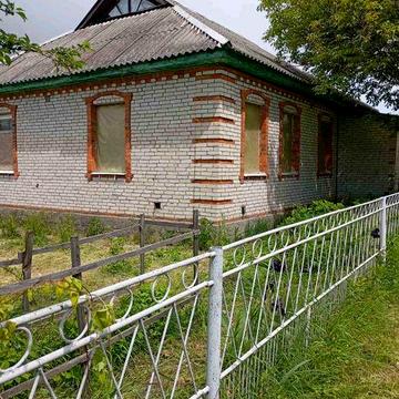 Продам дом в м.Хутор-Михайловском.