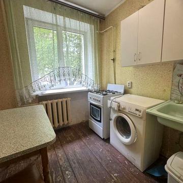 Здам в оренду однокімнатну квартиру по вулиці Захисників України