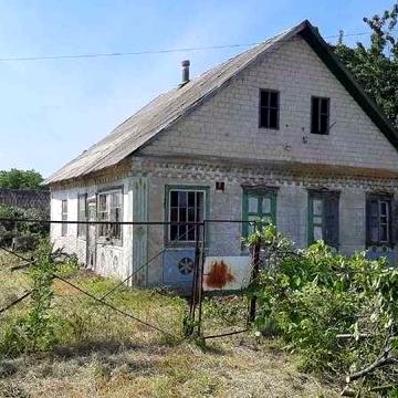 Продам будинок в селищі Новомиколаївка