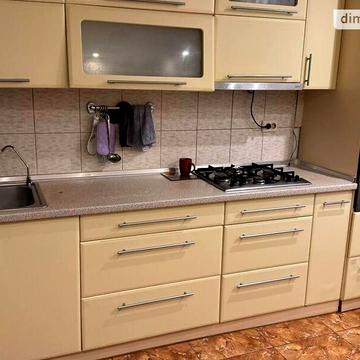 Продаж 3к Квартира Вячеслава Чорновола (Калініна) вулиця