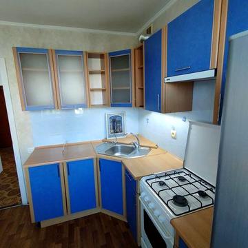 Програми / Ваучер /Сертифікат / 1-нокімнатна квартира на Небесної сотні. ВІД ВЛАСНИКА. За декілька зупинок СІТІ ЦЕНТР.