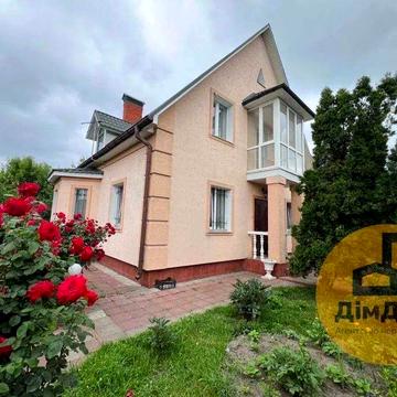 Продам будинок з ремонтом, 4,8 км від м. Славутич, вул. Орхідейна, 60