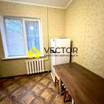 Оренда однушки на Алмазному з меблями та технікою!