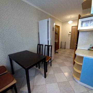 Без комісії.1ккв. Оболонь, Приозерна 12а, ст.м. Почайна-15 мин пішки.