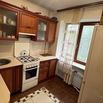 продаж 2км вул Володимира Великого