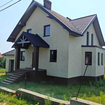 Продаж будинку. Мальованка. ( 5 кімнат +підвал), гараж.