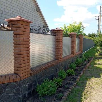 Продається будинок в селі Білозіря