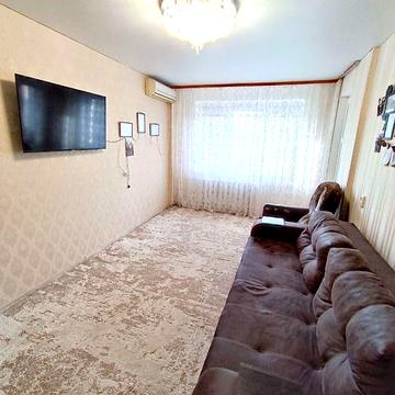 Продам свою трёхкомнатную с двумя балконами квартиру