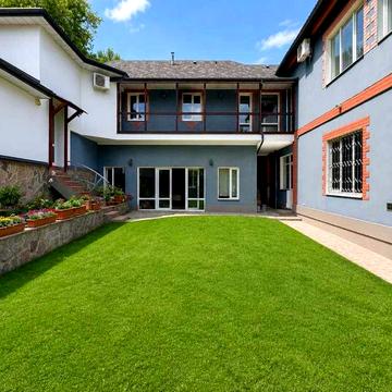 Продаж будинку 300 м² у центрі Полтави біля парку, гараж, сауна №7326