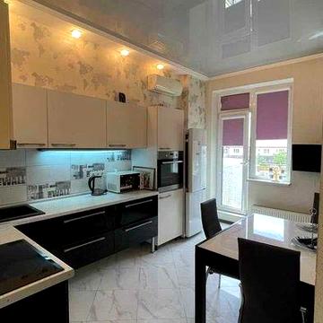 Продам 1-кімнатну квартиру з ремонтом в ЖК 3 Перлина на Таїрова!