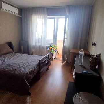 Продаж 1к квартири Закревского 69