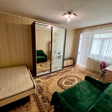 Продається 1-кімнатна квартира, 2/9, Корабельний район.