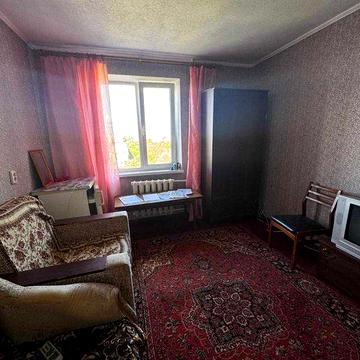 Продам гостинку по ул. Ньютона, 107