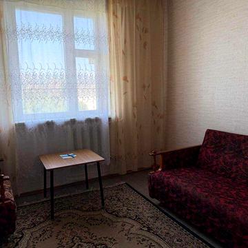 Продам трикімнатну квартиру Малікова