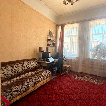Затишна двокімнатна квартира в тихому центрі (вул. Покровська) ЖК Покровська