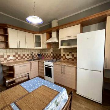 Оренда 1 квартири Бабкіна 12