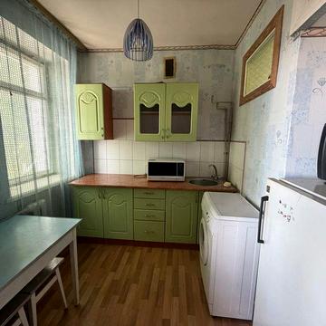 Продаж 1 но кімнатної квартири  по вул. Фастівська