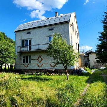 Продаж просторого будинку 294,4 м² на 11 сотках біля лісу | с. Оброшине