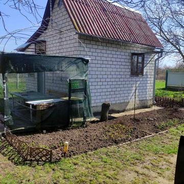 Ціна знижена!! с.Хмельовик. Дача.Груба.Скважина 85м.,15 соток.
