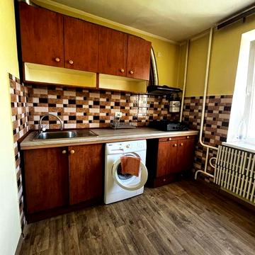 Продаж 2 кімнатної квартири в цеглі