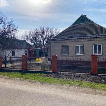 Продам будинок  в Новоолександрівці