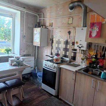 Продам квартиру в с.Піщане