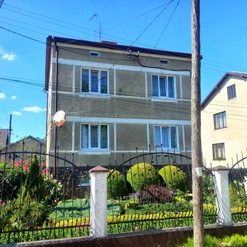 Продам індивідуальний житловий будинок м.Самбір