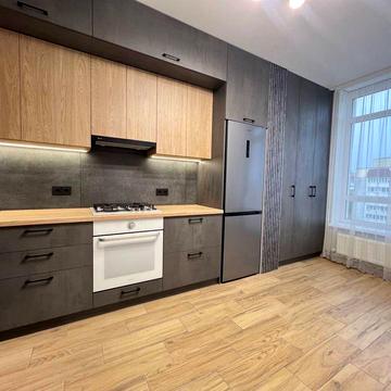 Продаж 2к в новобудові з ремонтом на Виставці