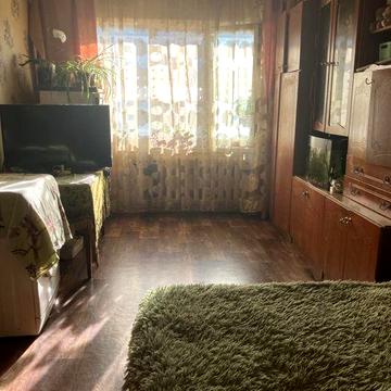 Продаж 1- но кім. по вул. Петра Навотні