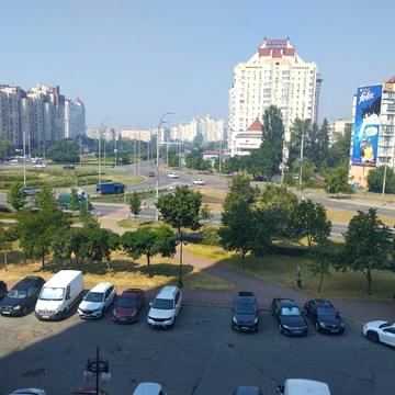 Сдам  3 квартиру,93 м2 ,Героев Сталинграда 24а