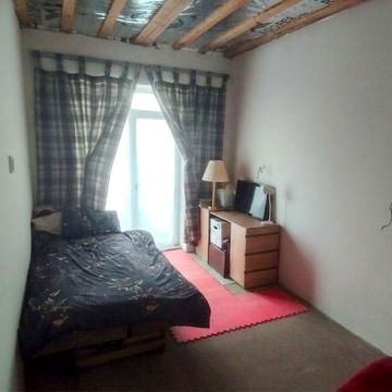 Продам 3 кімнатний КОТЕДЖ  з власним подвірʼям. З Ремонтом!