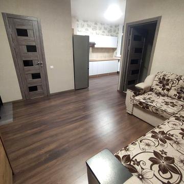 Однокімнатна квартира з окремою спальнею
