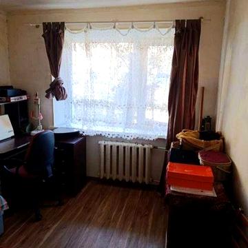 продам 2 кімн квартиру 1 поверх,цегляний будинок,Сухий Фонтан,поруч річка,парк,8 причал,яхт клуб