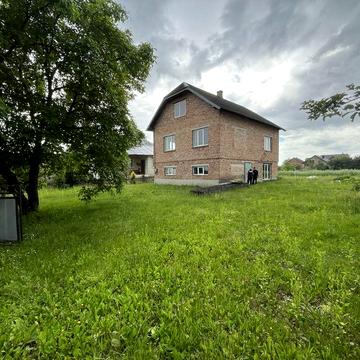 Продаєтся будинок. Площа 155 м2. Ділянка 20 сот. Братківці. 3 фази. Торг