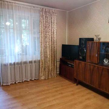 Продам 2-комн.квартиру в районе ДК им. Дробязко