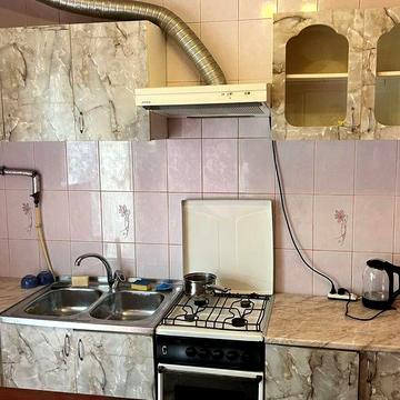 Здається 2 кімнатна квартира р -н Цукрового заводу