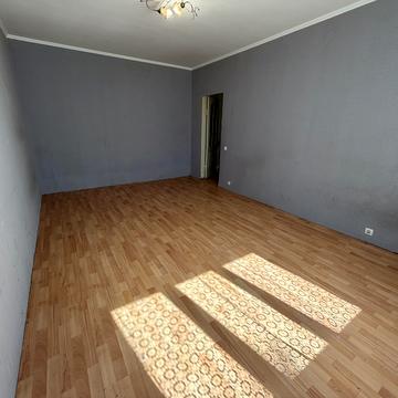 None 22000.0 USD
